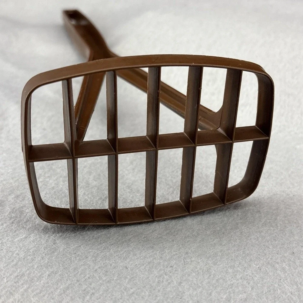 Vintage Foley Brown Nylon Plastic Potato Masher 9.75